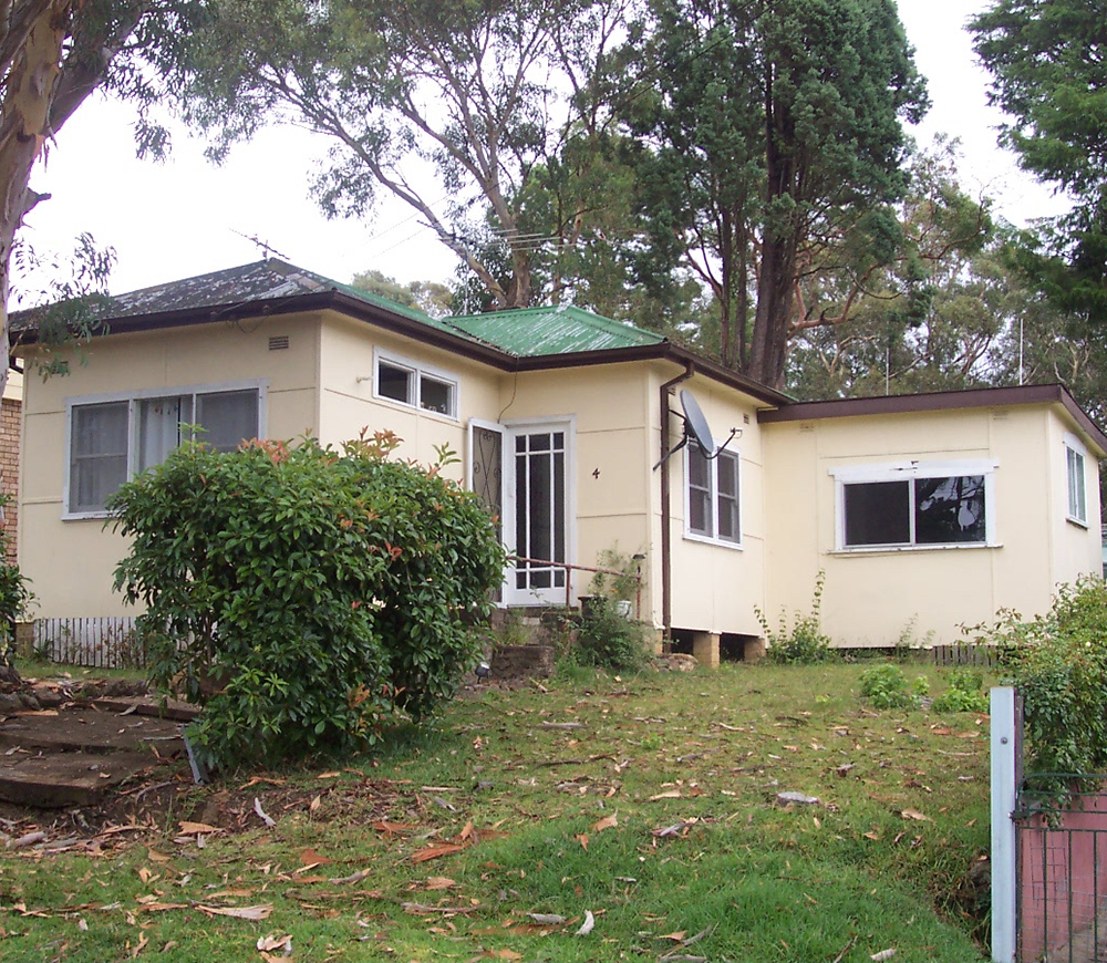 Cottage before renovation, Lawson